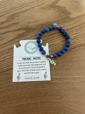 T. Joyelle Blue Beaded Music Note Bracelet - Sterling Silver Charm